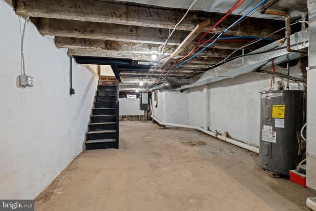 3450 ALMOND ST, Philadelphia, PA 19134