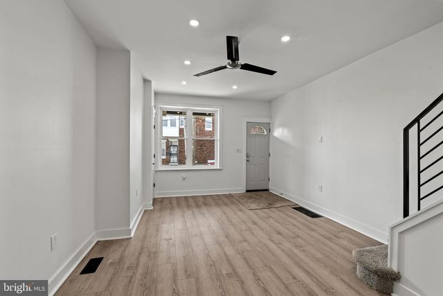3450 ALMOND ST, Philadelphia, PA 19134