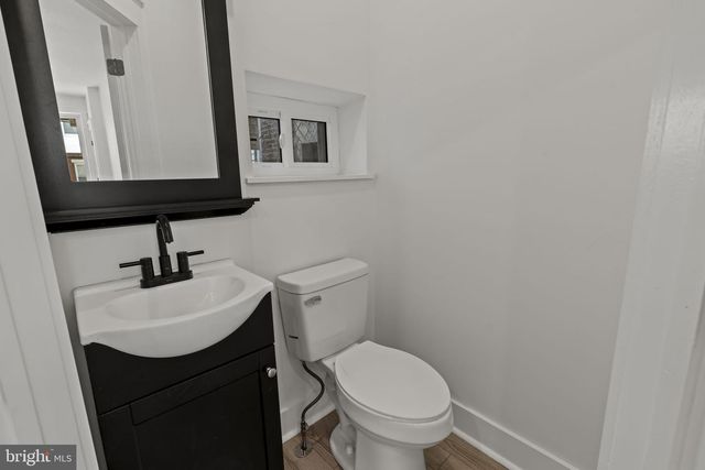 3450 ALMOND ST, Philadelphia, PA 19134