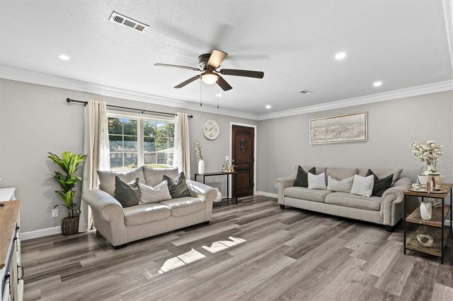 502 Zachary Street, Springdale, AR 72762