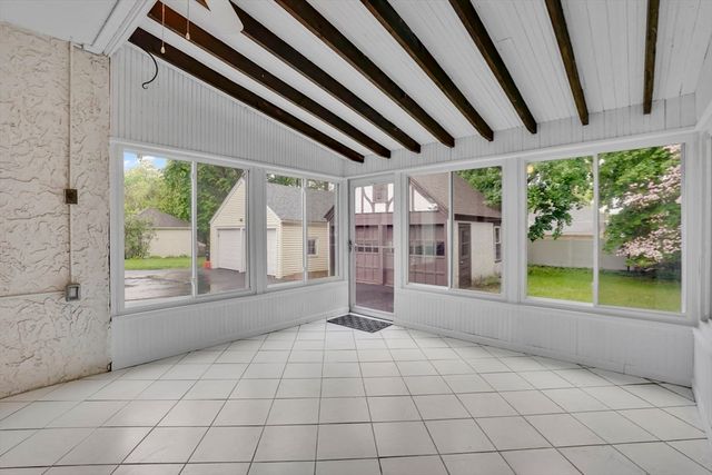 158 Wenonah Rd, Longmeadow, MA 01106