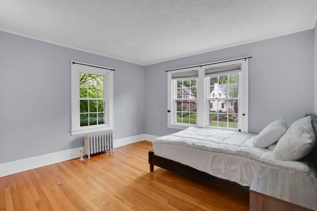 158 Wenonah Rd, Longmeadow, MA 01106