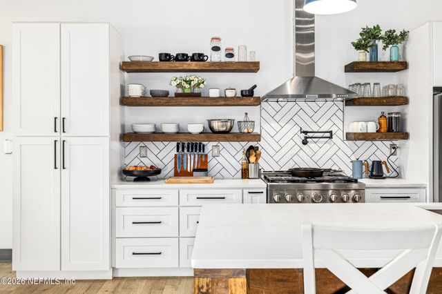 6012 LONG BRANCH Road, Jacksonville, FL 32234