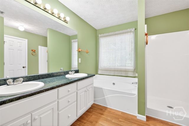 526 Oxford Ridge, Winder, GA 30680