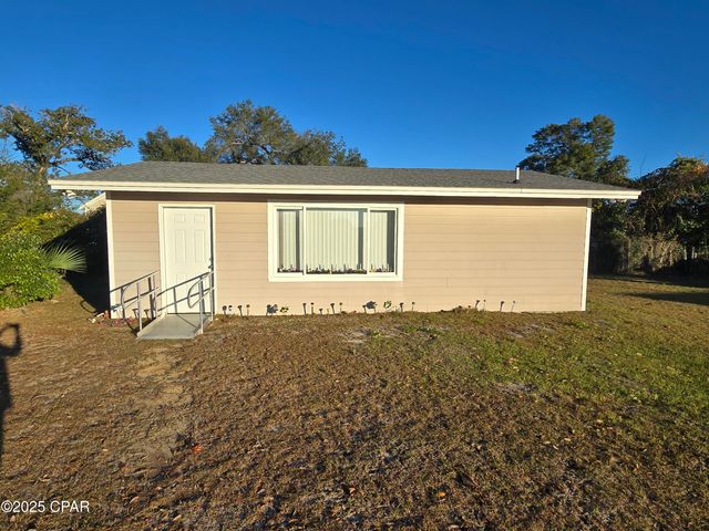 222 Elm Avenue, Panama City, FL 32401