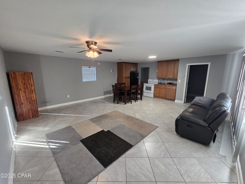 222 Elm Avenue, Panama City, FL 32401