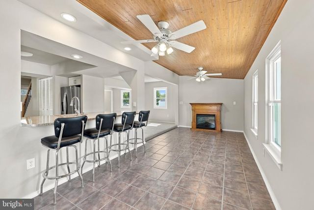 4 ORION WAY, Sewell, NJ 08080