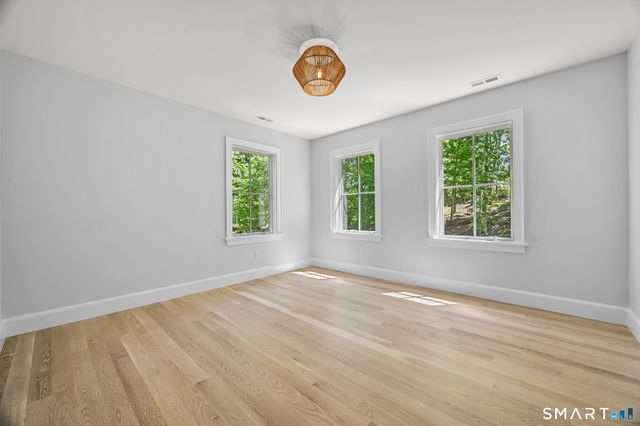 171 Compo Road South, Westport, CT 06880