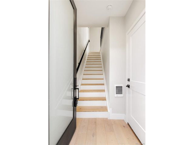 1467 N Locust St, Denver, CO 80220