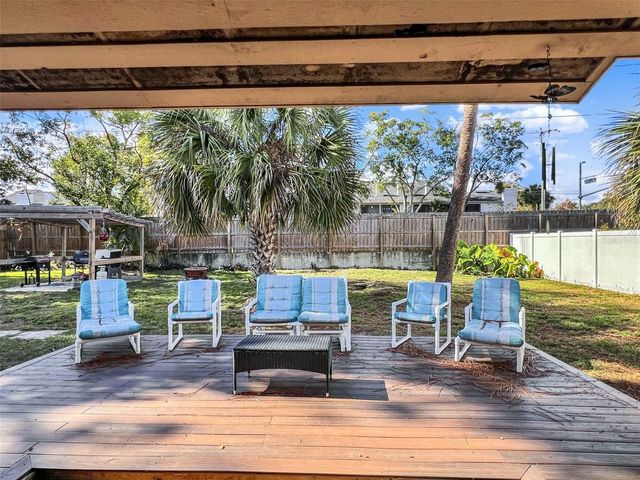 898 LITTLE BEND ROAD, Altamonte Springs, FL 32714