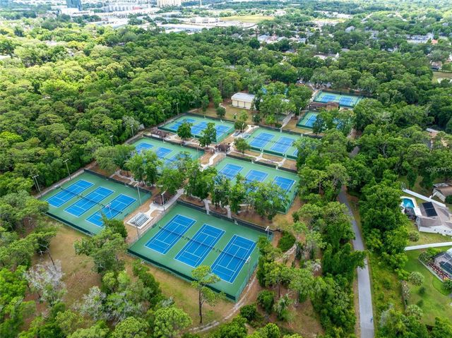 898 LITTLE BEND ROAD, Altamonte Springs, FL 32714