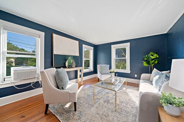 41 Chapel St, Canton, MA 02021