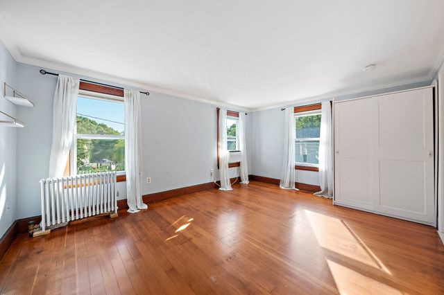 41 Chapel St, Canton, MA 02021