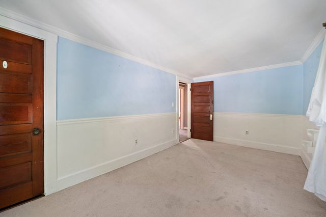 41 Chapel St, Canton, MA 02021
