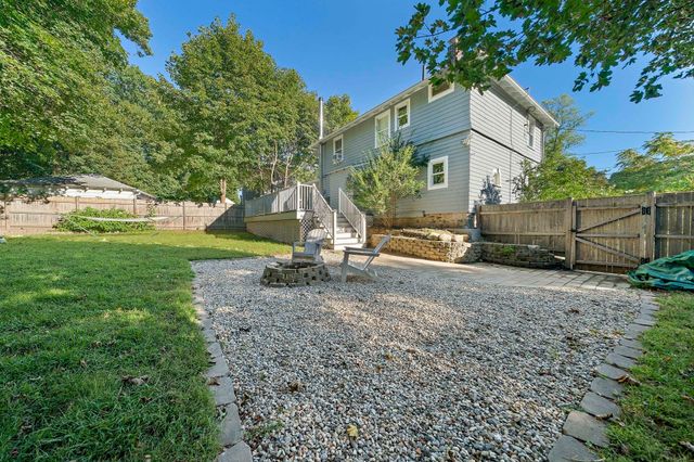 41 Chapel St, Canton, MA 02021