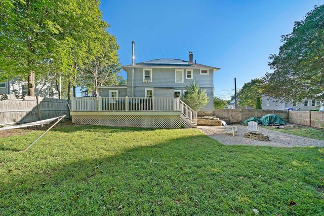41 Chapel St, Canton, MA 02021