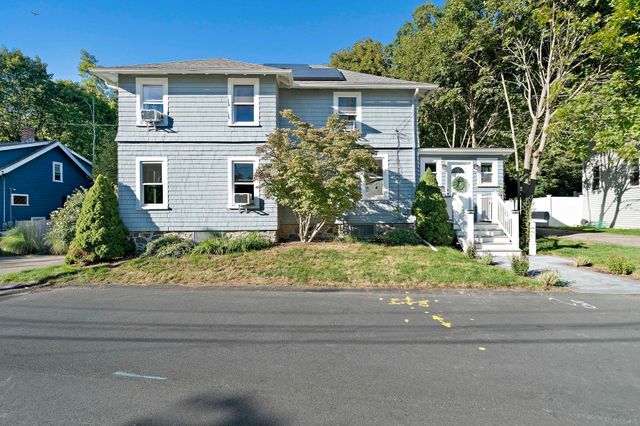 41 Chapel St, Canton, MA 02021