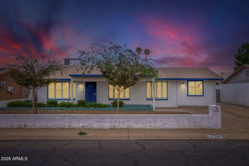 Image 1 of property listing at 17403 N 14TH Avenue, Phoenix, AZ 85023
