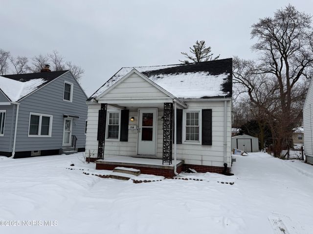 710 N Byrne Road, Toledo, OH 43607