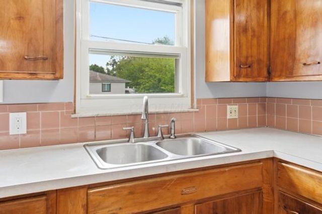 5320 Hazelwood Road, Columbus, OH 43229