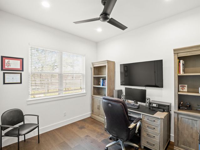 170 Bunker Ranch BLVD 59, Dripping Springs, TX 78620