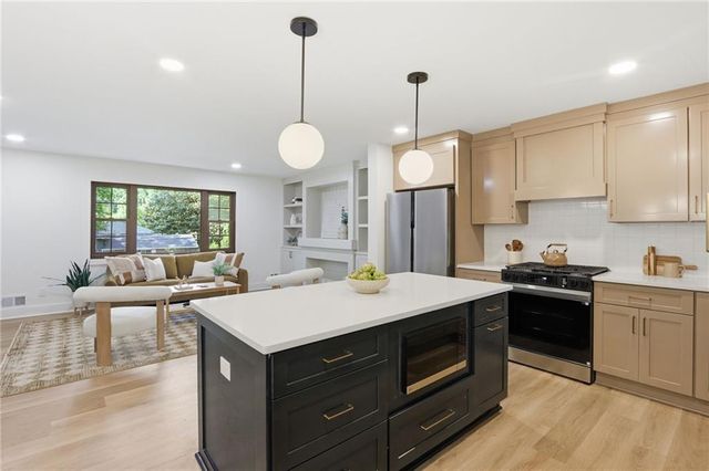 3331 De Leon Lane, Clarkston, GA 30021