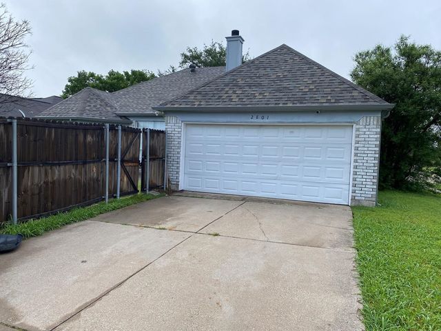 2801 Clearmeadow Drive, Mesquite, TX 75181