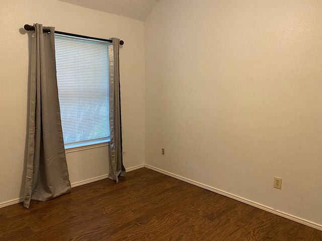 2801 Clearmeadow Drive, Mesquite, TX 75181