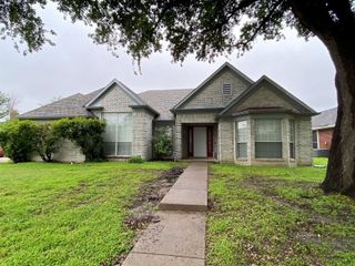 2801 Clearmeadow Drive, Mesquite, TX 75181