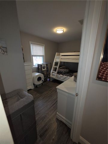 95 2nd Avenue, Cranston, RI 02910