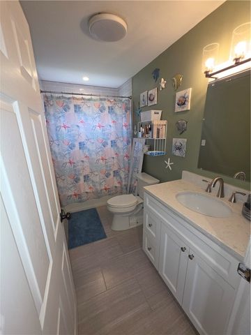 95 2nd Avenue, Cranston, RI 02910