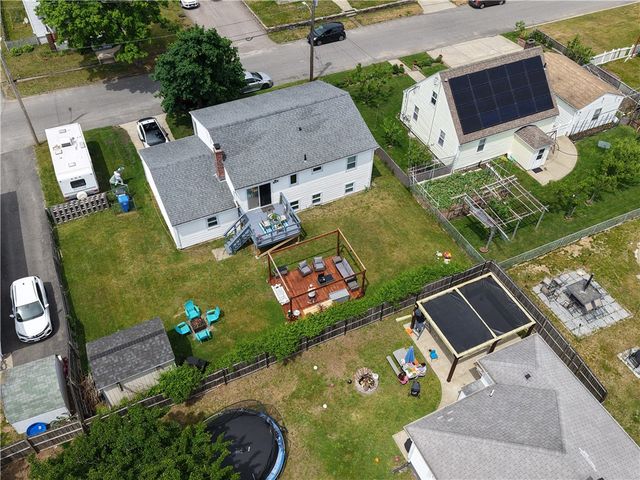 95 2nd Avenue, Cranston, RI 02910