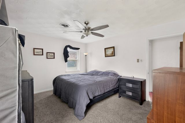 504 Rickey Canyon Avenue, Desoto, TX 75115