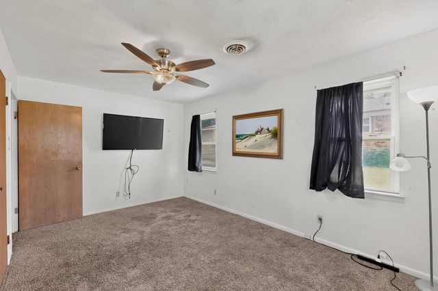 504 Rickey Canyon Avenue, Desoto, TX 75115