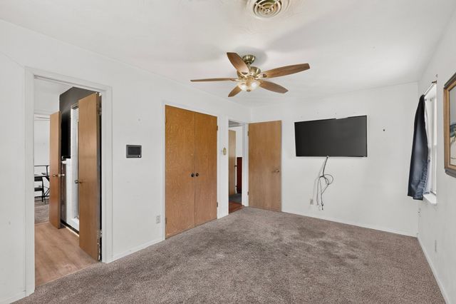 504 Rickey Canyon Avenue, Desoto, TX 75115