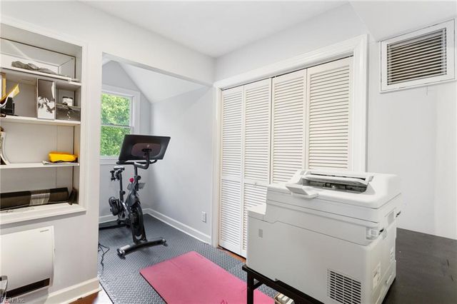 424 W Princess Anne RD, Norfolk, VA 23517