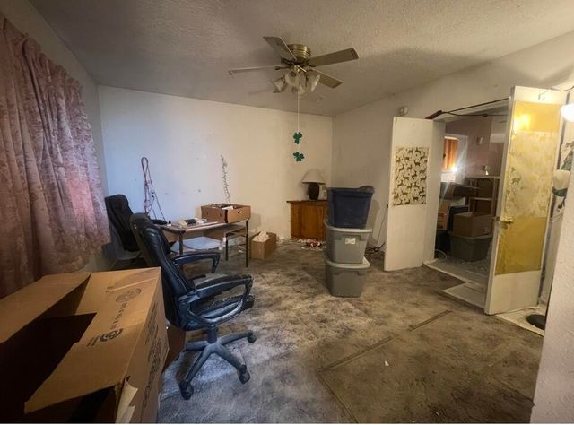 2109 Stanford Drive SE, Albuquerque, NM 87106