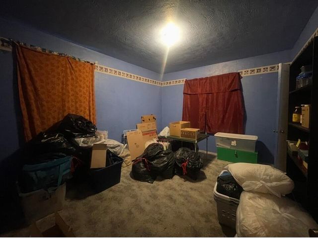 2109 Stanford Drive SE, Albuquerque, NM 87106