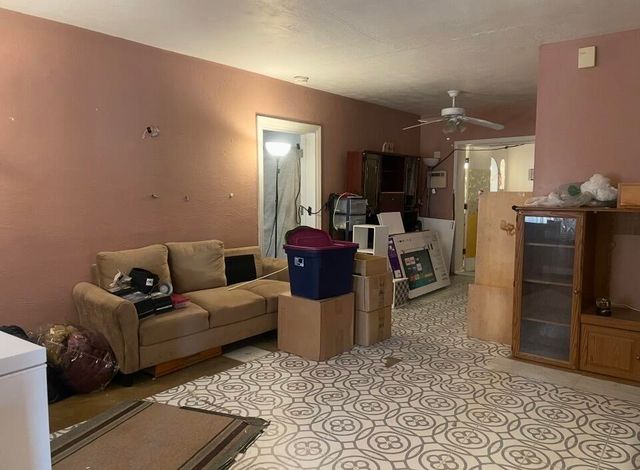 2109 Stanford Drive SE, Albuquerque, NM 87106