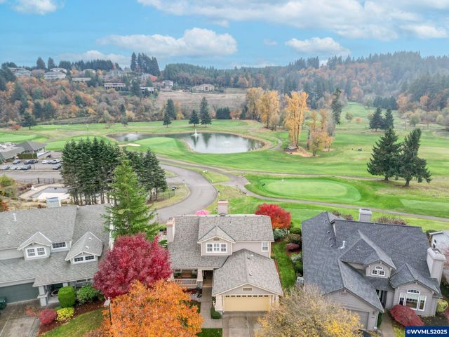 644 Creekside Dr SE, Salem, OR 97306