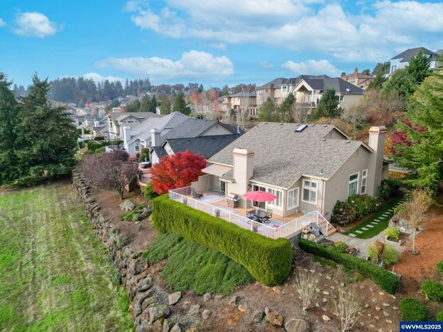 644 Creekside Dr SE, Salem, OR 97306