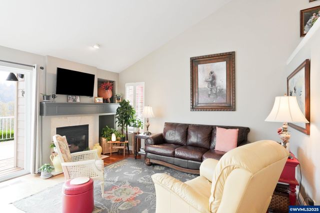 644 Creekside Dr SE, Salem, OR 97306