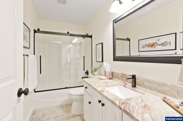 644 Creekside Dr SE, Salem, OR 97306