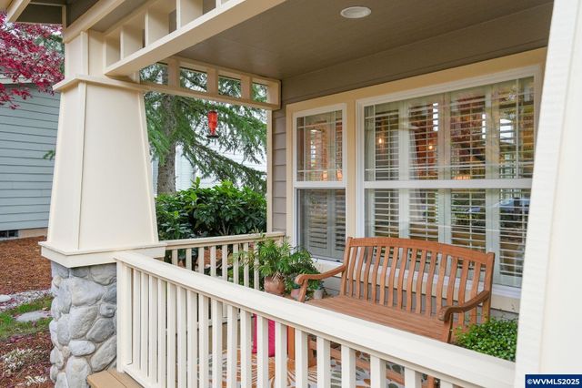 644 Creekside Dr SE, Salem, OR 97306