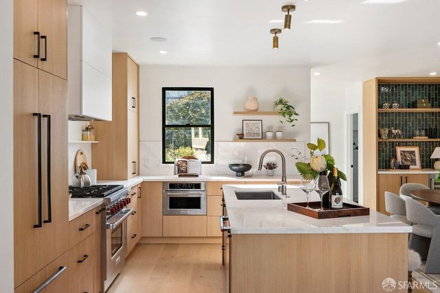 647 24th Avenue, San Francisco, CA 94121