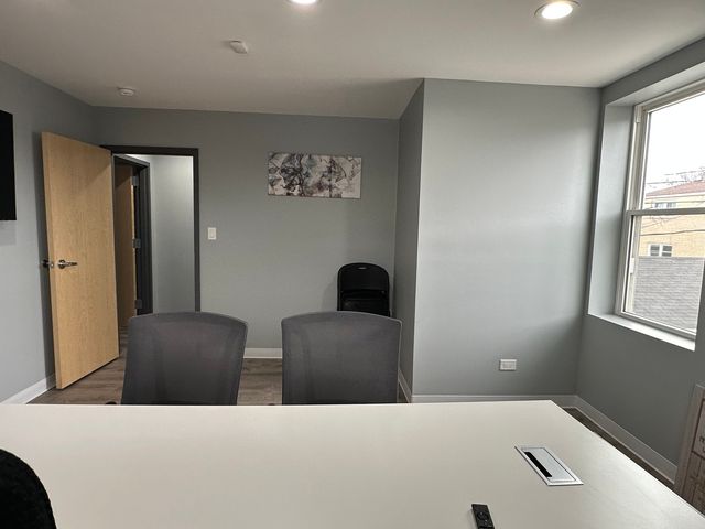 2445 W 71st Street, Chicago, IL 60629