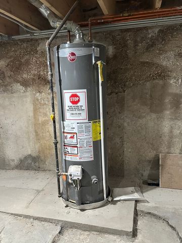 2445 W 71st Street, Chicago, IL 60629