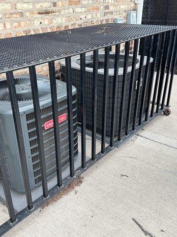 2445 W 71st Street, Chicago, IL 60629