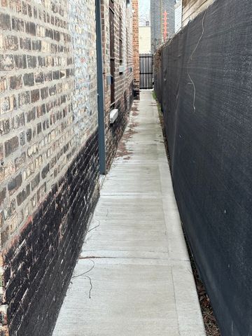 2445 W 71st Street, Chicago, IL 60629