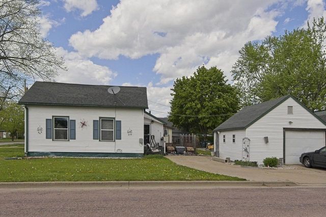 410 12TH STREET NORTH, Wisconsin Rapids, WI 54494